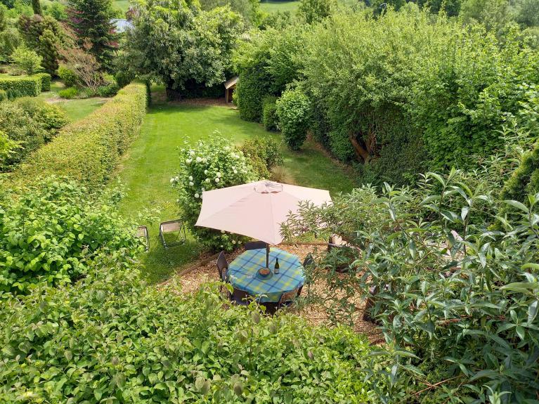 Terrasse du gîte vue de la chambre à l'étage